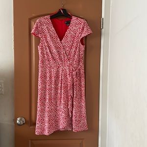 Beautiful Jessica Howard dress